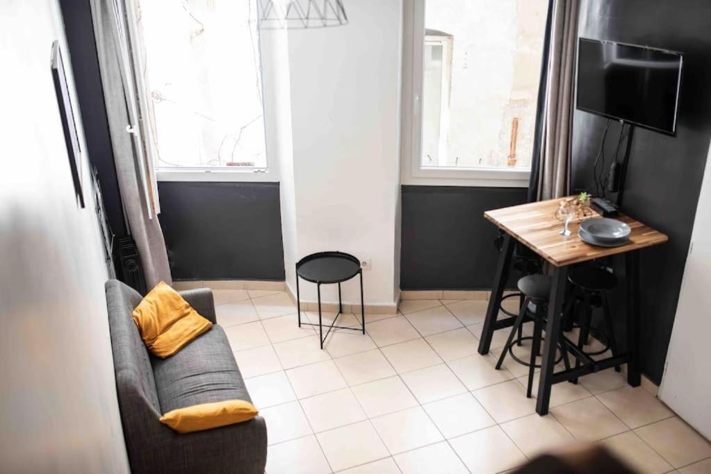Appartement Tout Equipe Au Coeur Du Vieux Port Marseille Exteriér fotografie